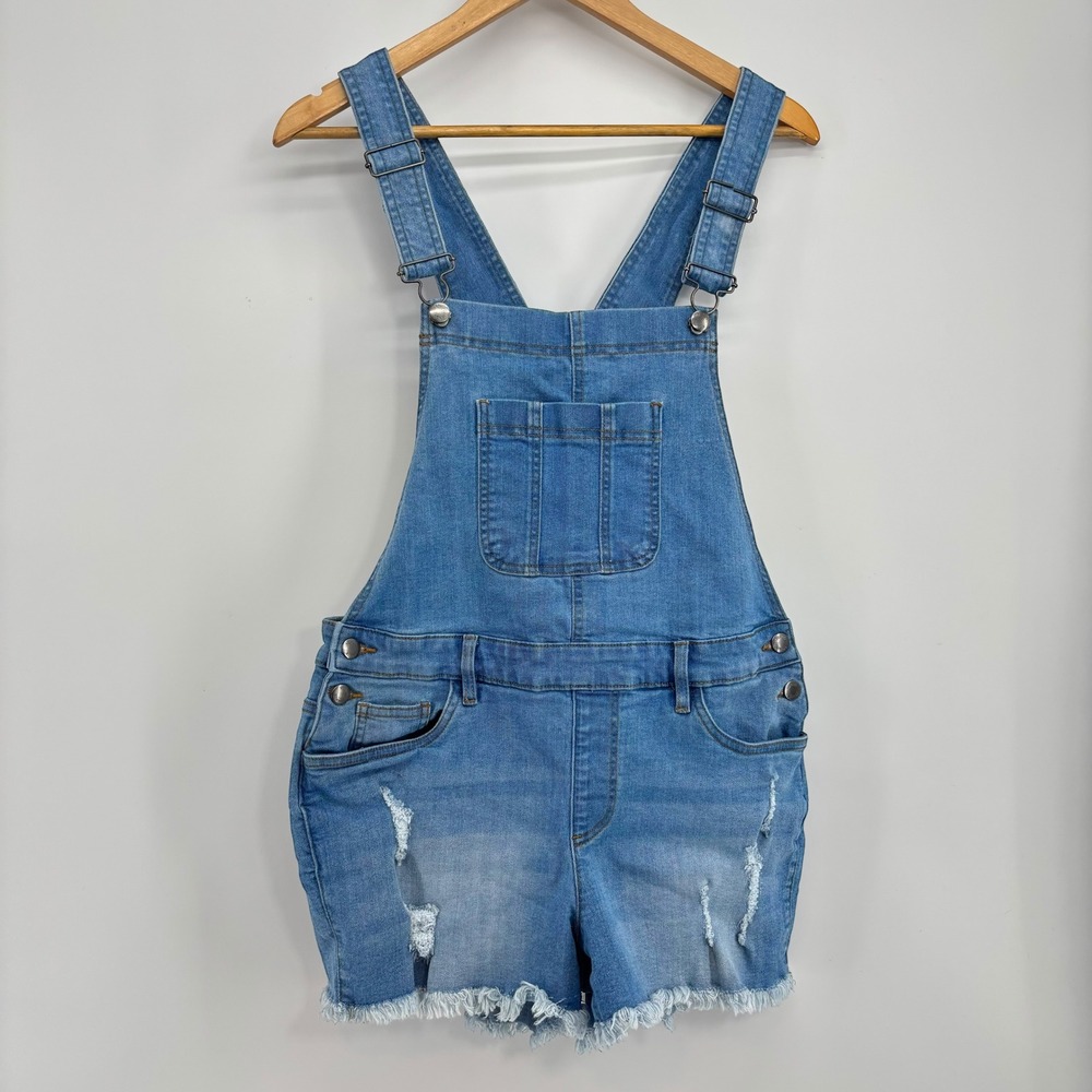 Venus Distressed Denim
Overall Jean Shorts Raw Hem Bib Shortalls Size 8